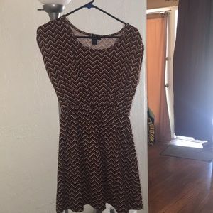 Very cute brown orange and tan zig zag dress